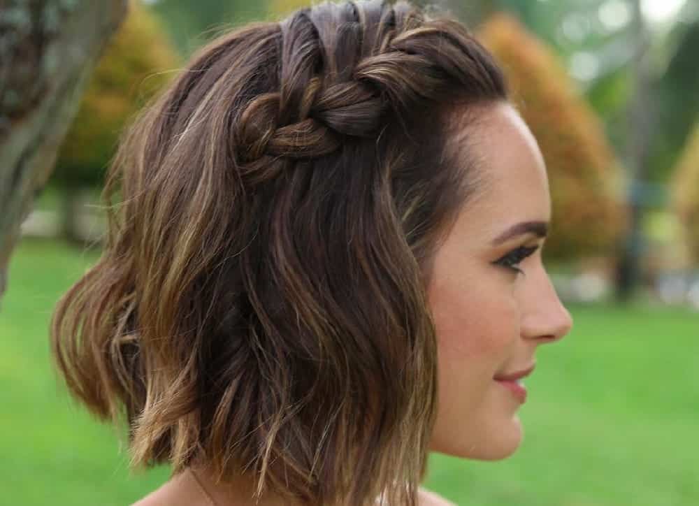 Guia completo de penteados para cabelo curto para festas e eventos