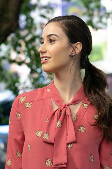 5 Ideias de Penteados Laterais Presos para Arrasar em Qualquer Ocasião
Como Fazer um Penteado Lateral Elegante em Casa
Os Melhores Penteados Laterais para Cabelos Cacheados
Penteado Lateral: Do Dia a Dia a Eventos Formais
Tendências de Penteados Laterais Presos para 2024