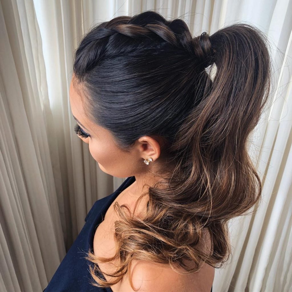 5 Ideias de Penteados Laterais Presos para Arrasar em Qualquer Ocasião
Como Fazer um Penteado Lateral Elegante em Casa
Os Melhores Penteados Laterais para Cabelos Cacheados
Penteado Lateral: Do Dia a Dia a Eventos Formais
Tendências de Penteados Laterais Presos para 2024