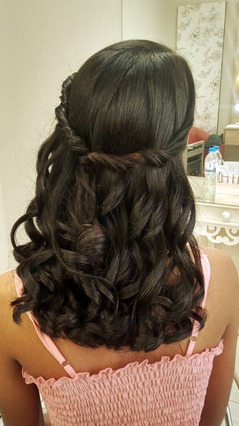 Penteados para Cabelo Curto que Rejuvenescem e Alongam a Silhueta