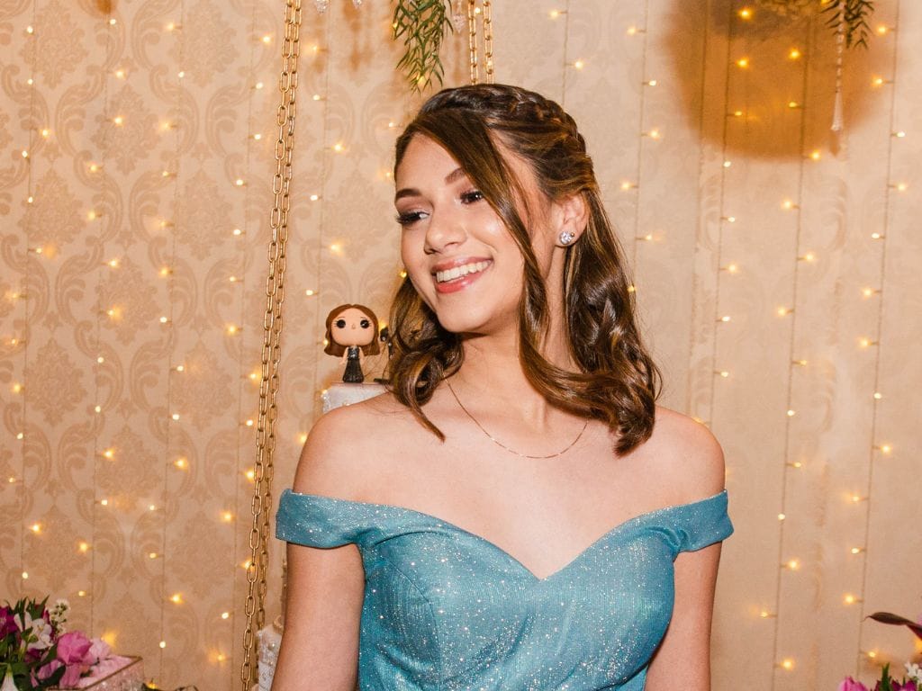 Penteado Para Festa De 15 Anos