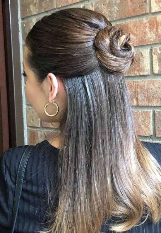 penteados cabelo solto liso minimalista