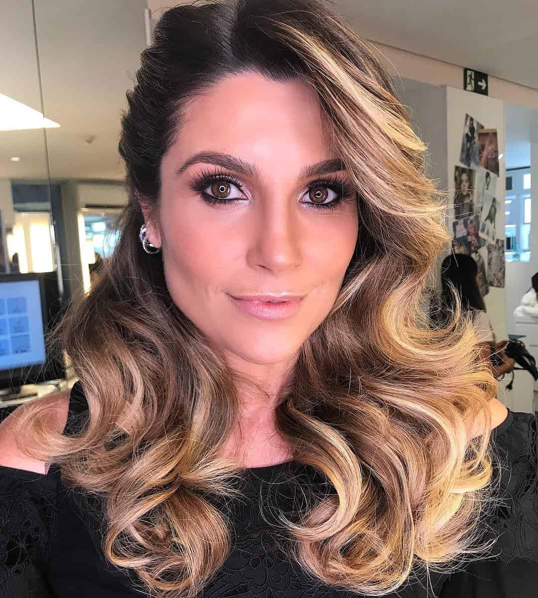 penteados para casamento cabelo solto liso médio
