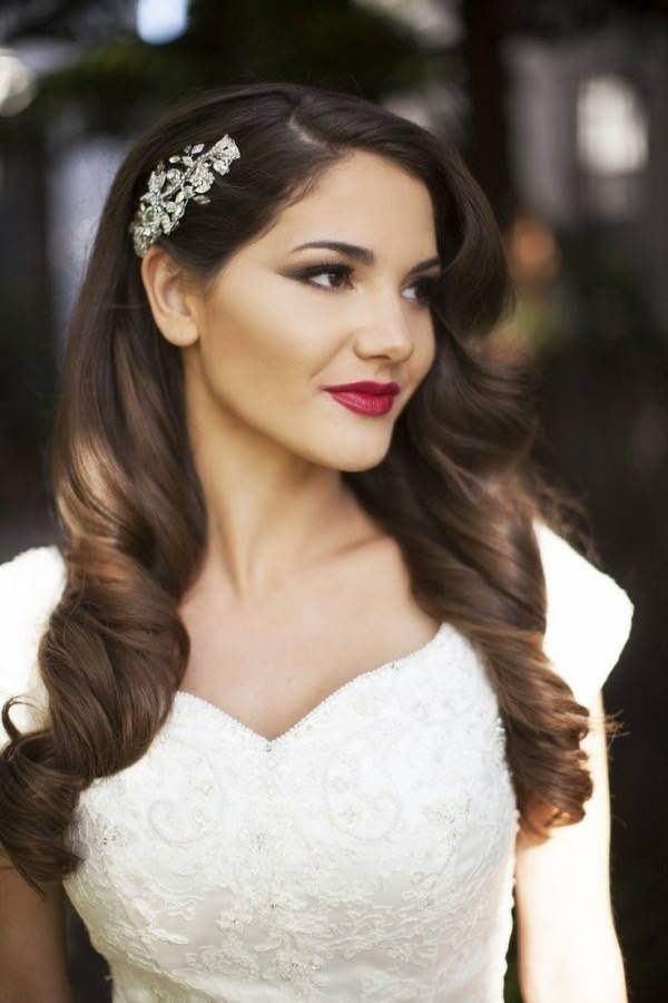penteados para casamento cabelo solto liso curto