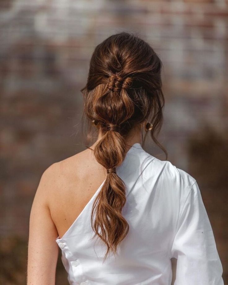 penteado preso ou solto para convidada de casamento