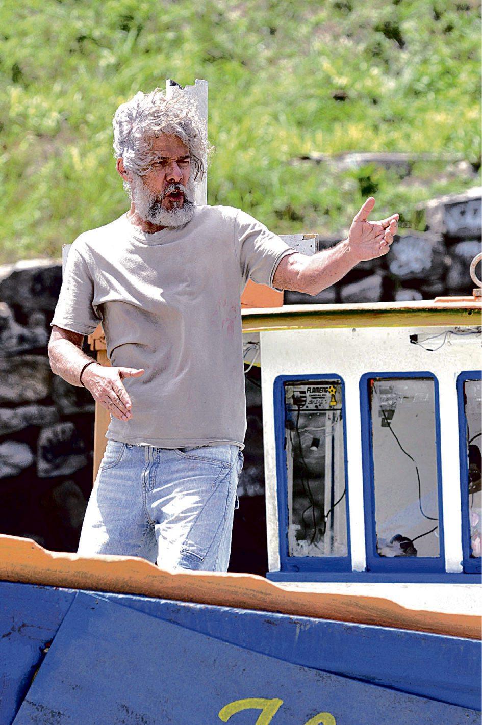 desfecho de pereirinha novela fina estampa