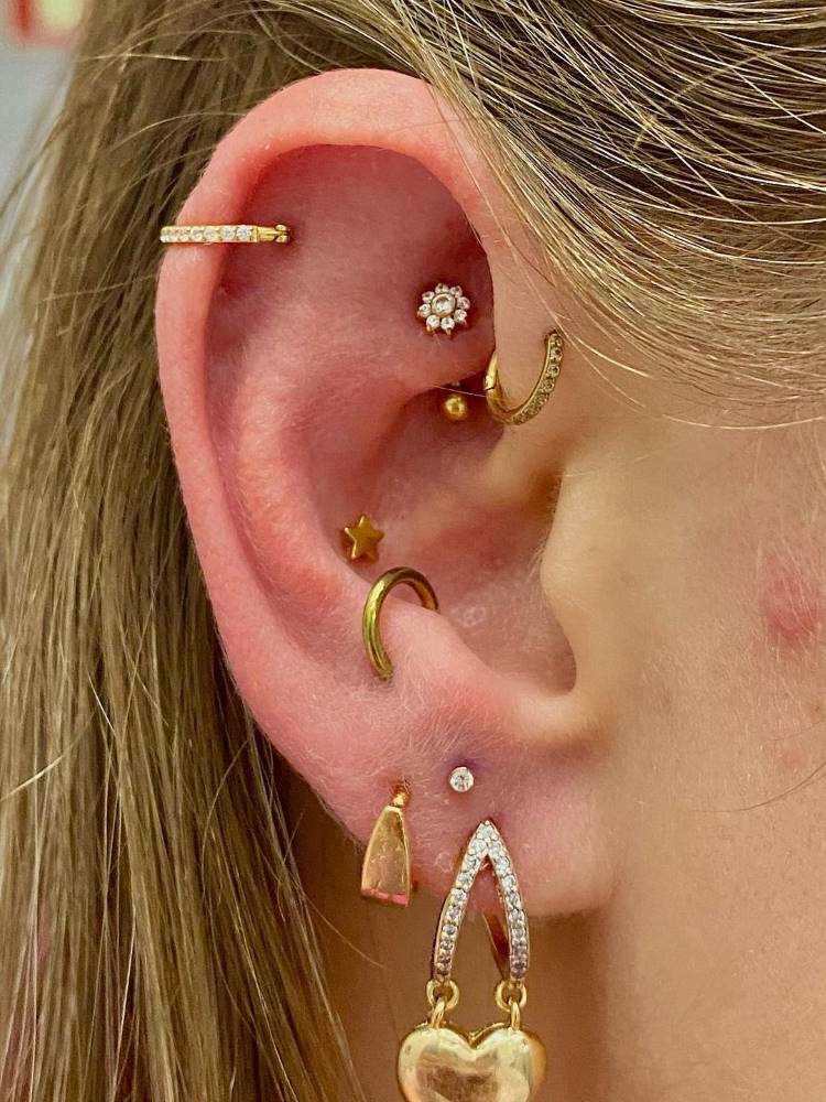 piercing snug