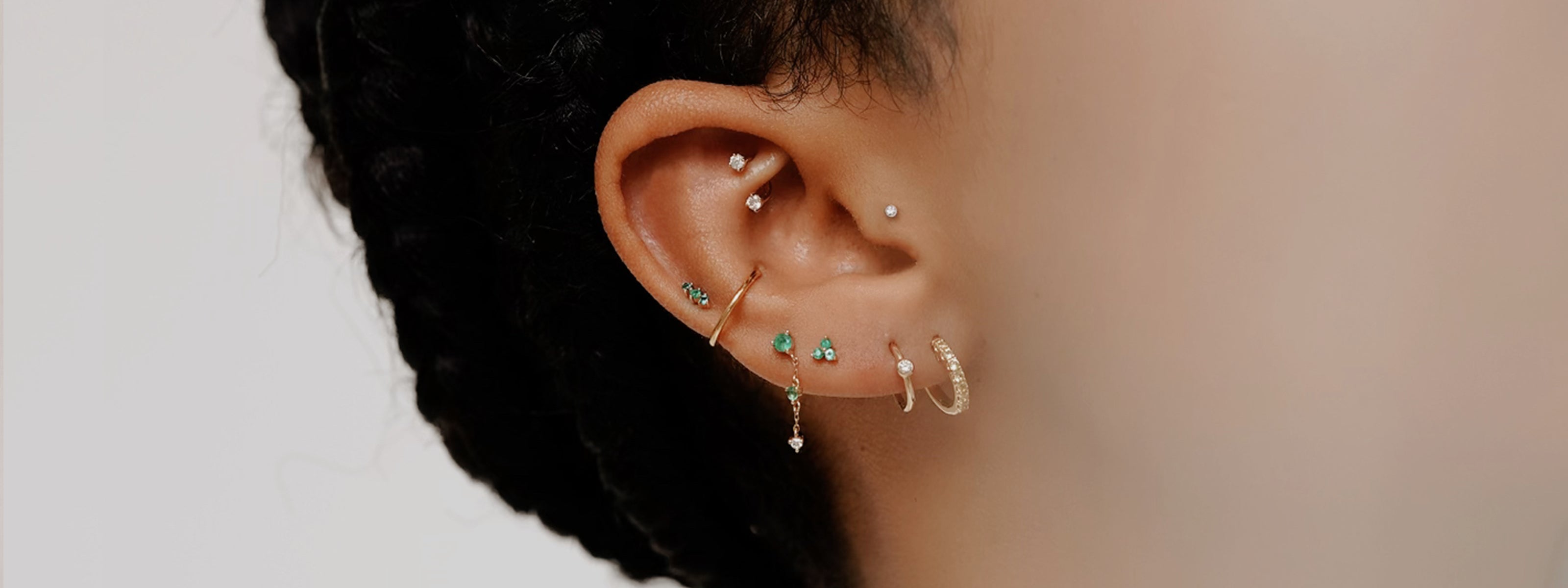 gold anti helix hoop
