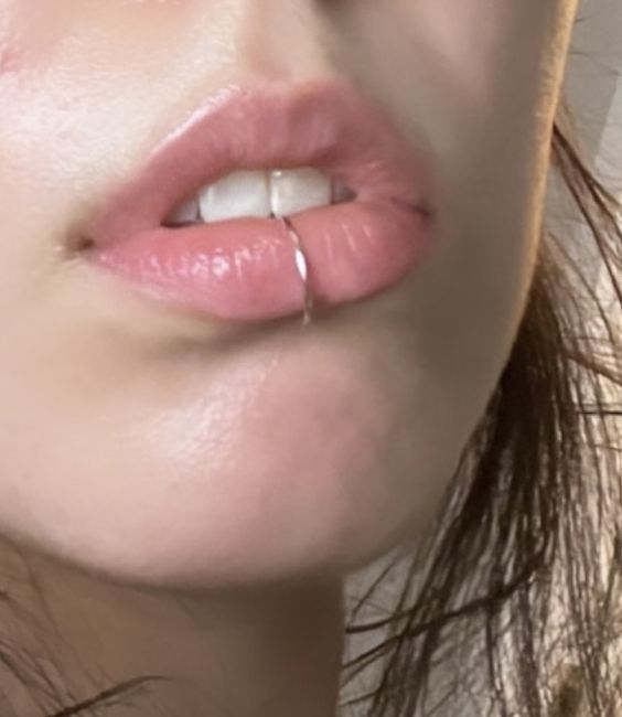 Guia Completo dos Tipos de Piercing Labret: Qual Escolher?