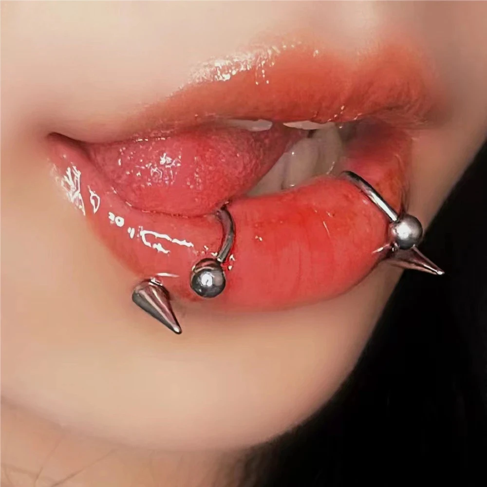 Piercing Labret e Saúde Bucal: Prevenindo Riscos e Complicações