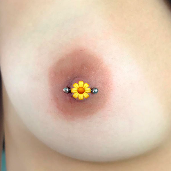 piercing no mamilo dói