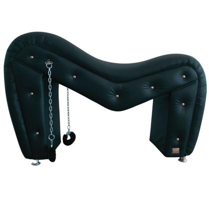 Poltrona Cavalinho: Materiais, Durabilidade e Manutenção