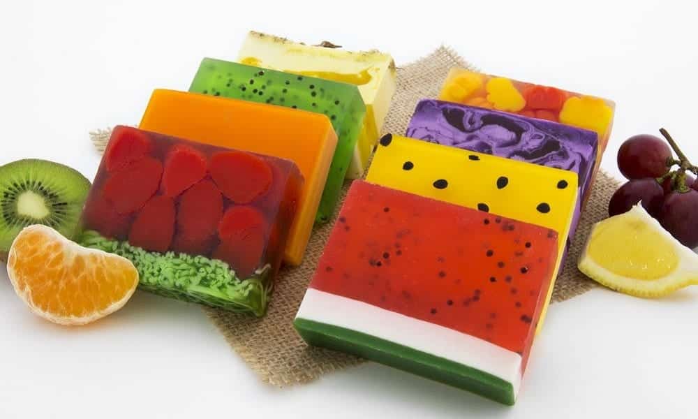 como fazer sabonetes naturais em casa