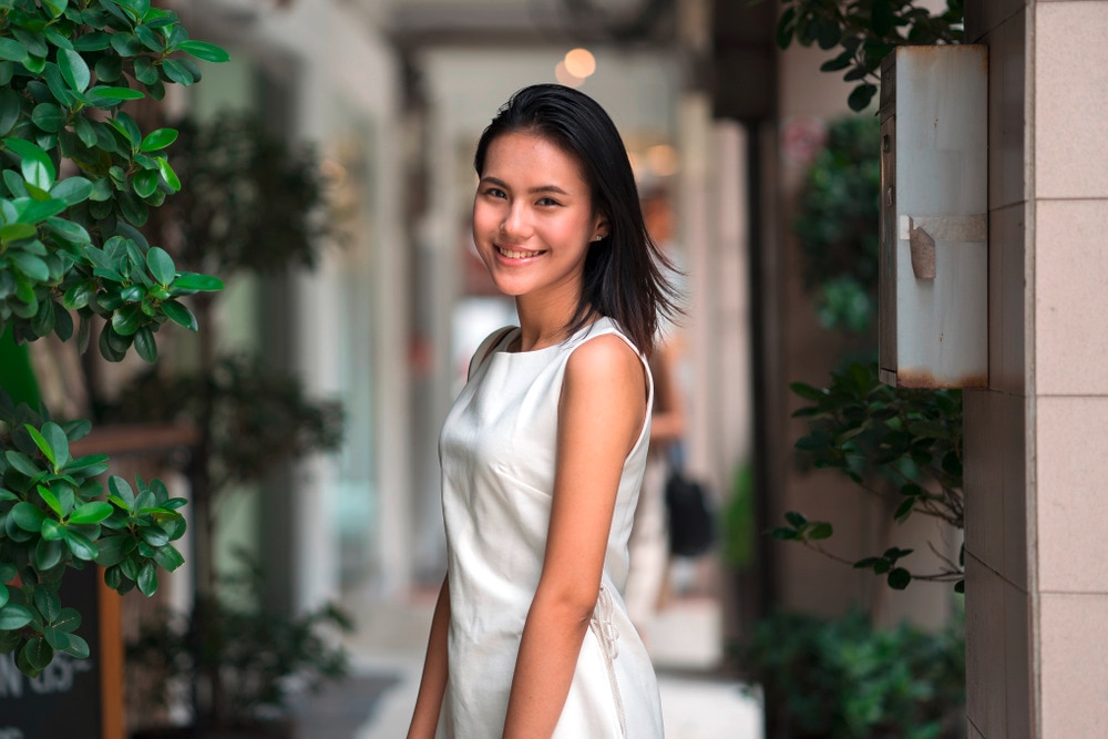 5 Ideias de Títulos para Posts sobre Cortes de Cabelo Ondulado:
1. Descubra o Corte Perfeito para Valorizar Suas Ondas Naturais
2. Long Bob Ondulado: O Clássico que Transforma seu Visual
3. Camadas e Repicados: A Chave para um Cabelo Ondulado com Movimento
4. Shaggy Hair e Cortes Arredondados: Abrace o Volume do seu Cabelo Ondulado
5. Dicas Essenciais: Como Escolher e Finalizar seu Corte para Cabelos Ondulados