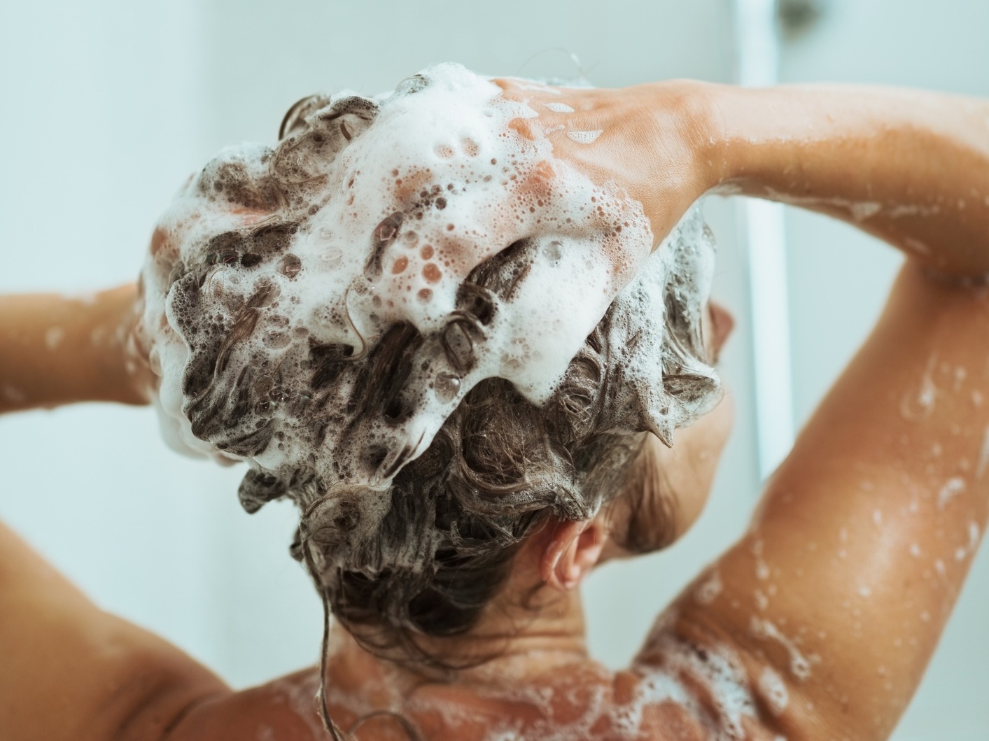 cuidados com couro cabeludo para crescer cabelo