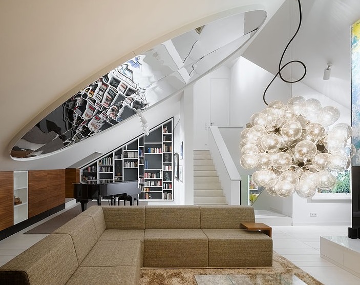 Vantagens e desvantagens do espelho de acrílico no teto