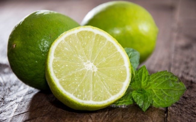 Chá de Salsinha: Benefícios Surpreendentes Além de Diurético