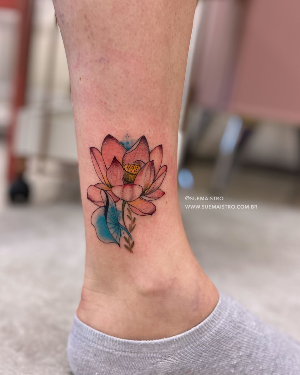 tatuagem ramo de folhas