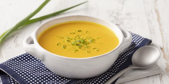 benefícios da cúrcuma para digestão