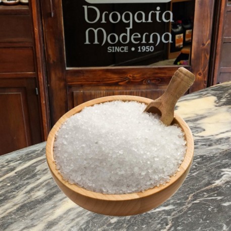 5 ideias de títulos:
1. Sal de Epsom: O Guia Completo de Benefícios e Usos Terapêuticos
2. Alívio Natural: Como o Sal de Epsom Pode Transformar Sua Rotina de Bem-Estar
3. Dores Musculares e Estresse? Descubra o Poder do Sal de Epsom
4. Sal de Epsom na Pele e nas Plantas: Usos Inesperados e Eficazes
5. Precauções Essenciais ao Usar Sal de Epsom: O Que Você Precisa Saber