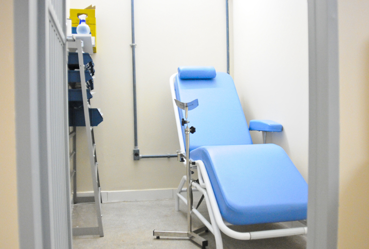 RDC 786/2023: O que Muda para Exames em Farmácias e Clínicas?