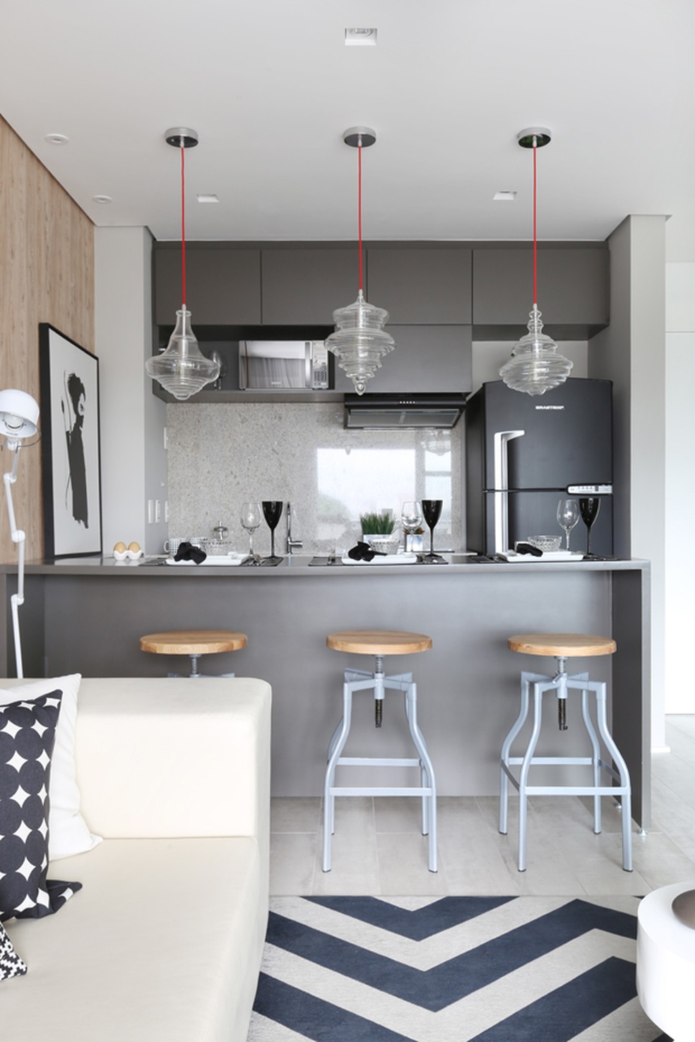 apartamento pequeno sala e cozinha americana