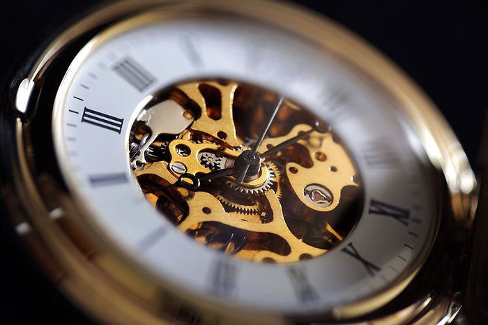 significado de ver horas iguais no relogio