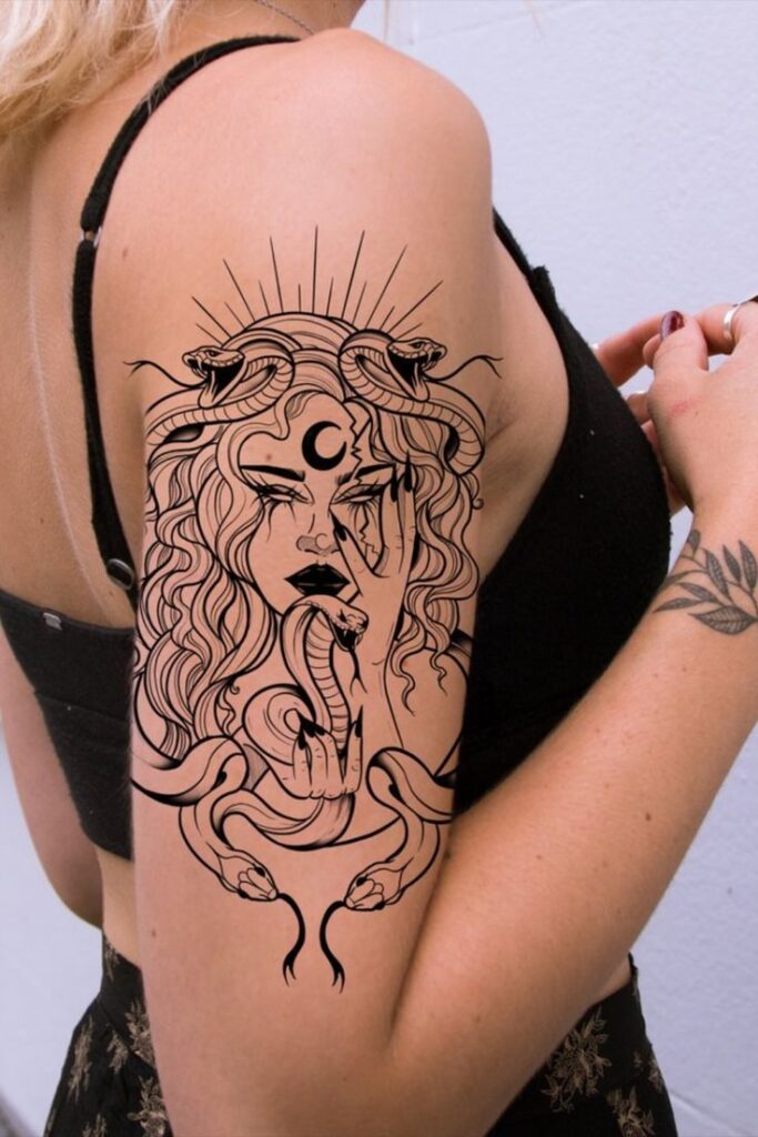 medusa tattoo significado feminismo