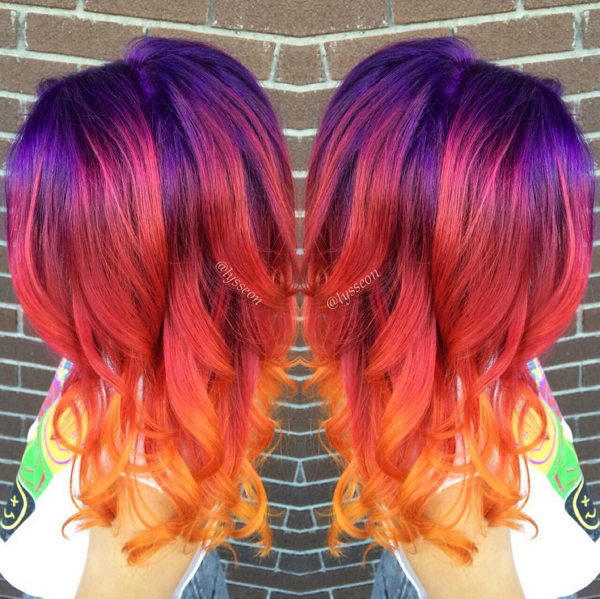 Sunset Brown: A Tendência Elegante para Cabelos Ruivos e Morenas Iluminadas