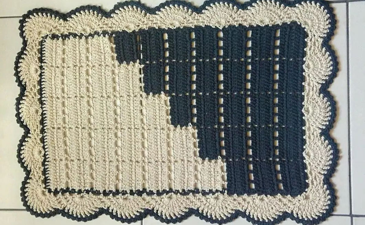 Tapete De Crochê Quadrado