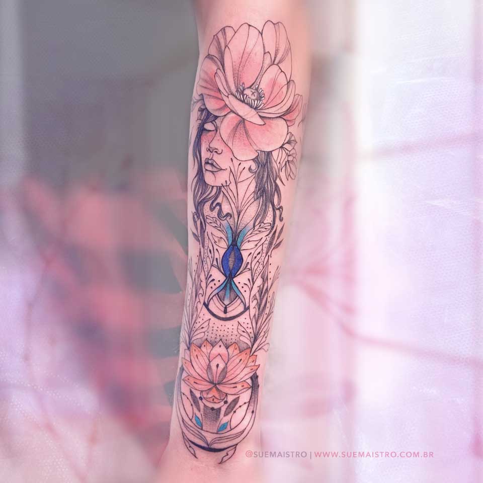 tatuagem antebraço feminina delicada vs tatuagem no pulso