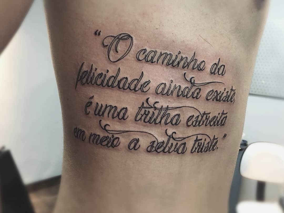 quanto custa tatuagem frase masculina
