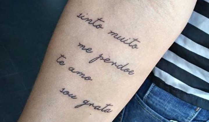 tatuagem frase masculina vs tatuagem símbolo