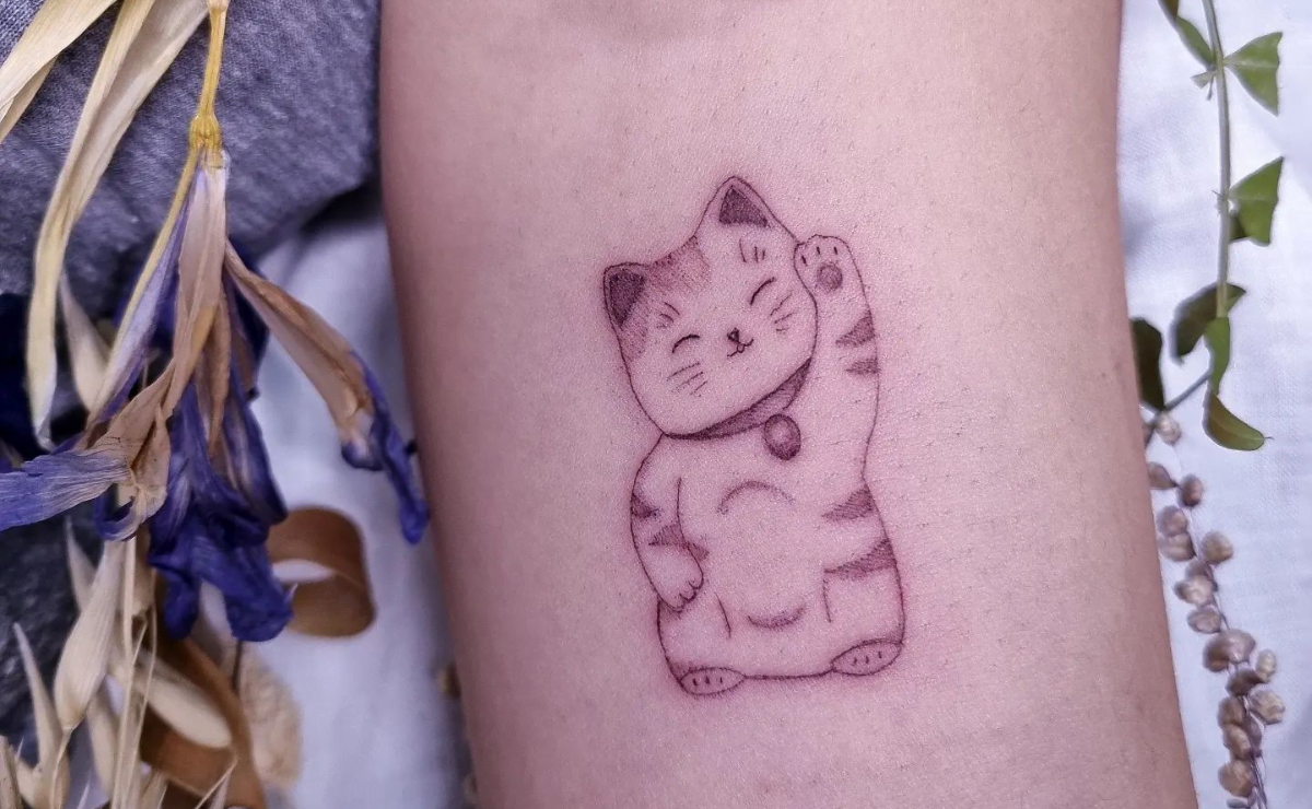 Tattoo Gatinho Contorno