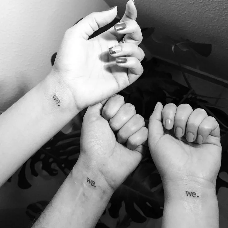 tatuagem de amigas para 4 pessoas