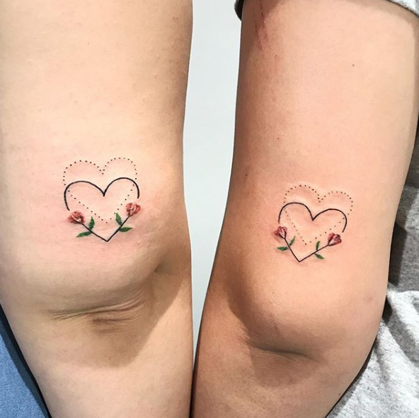 tatuagem de amigas com borboleta