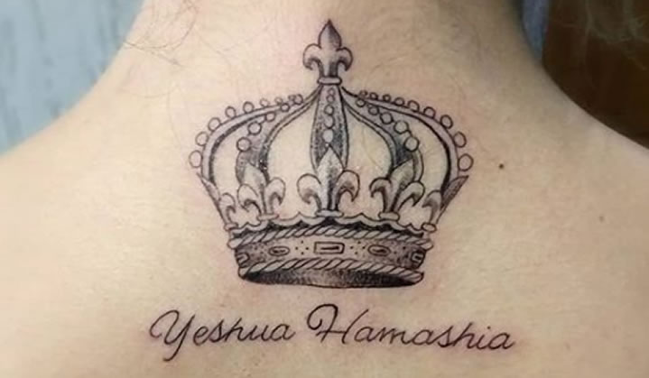tatuagem de coroa feminina