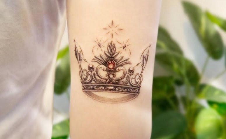 tatuagem de coroa tribal