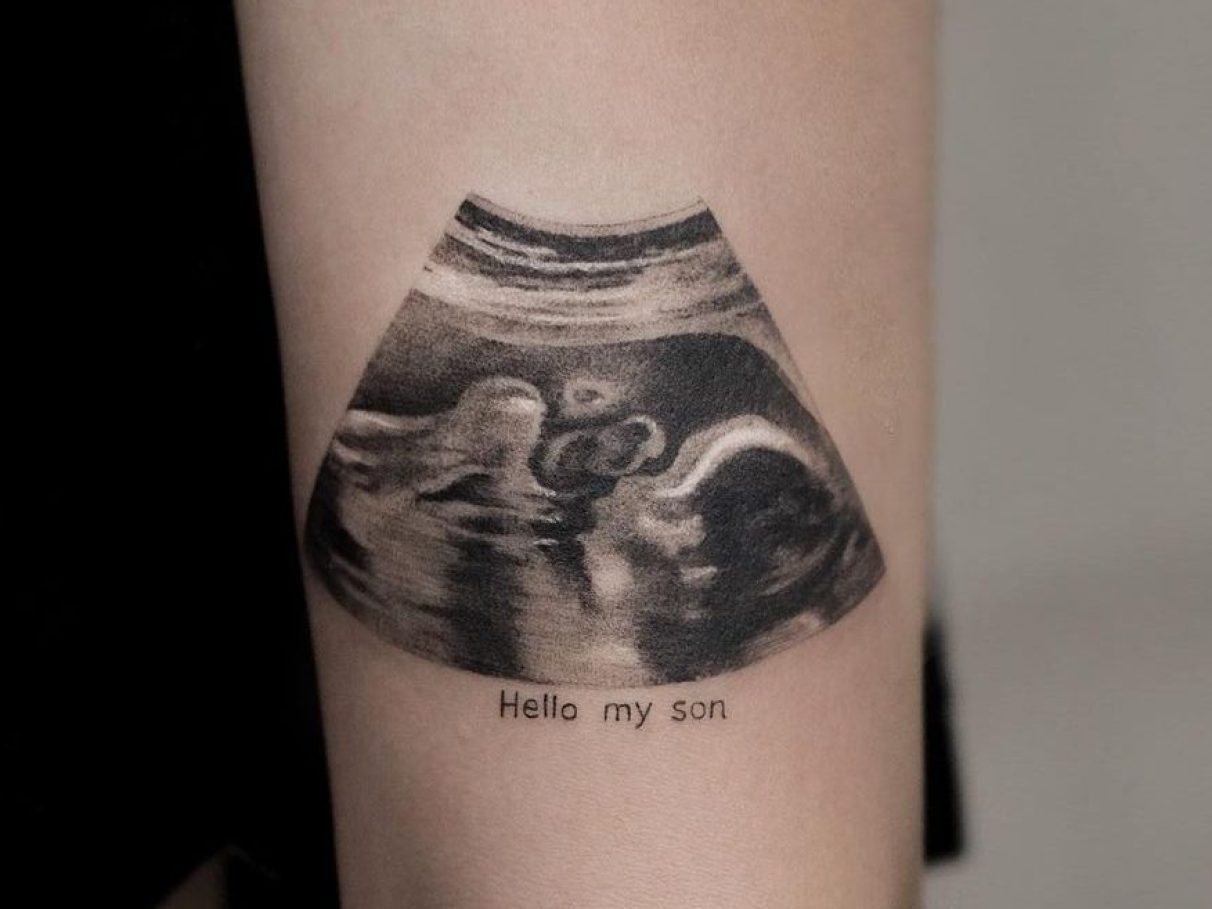 ideias de tatuagem mãe e filho fineline