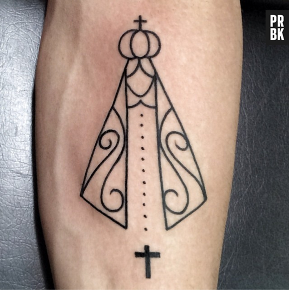 tatuagem coroa nossa senhora