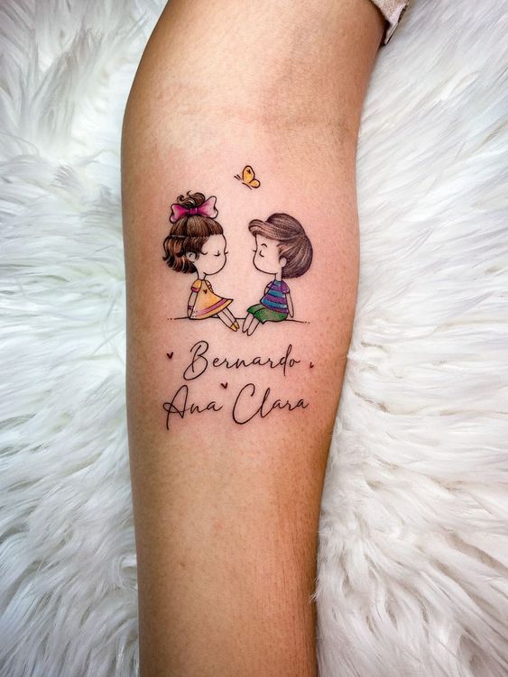 tatuagem de impressão digital do filho em formato de coração