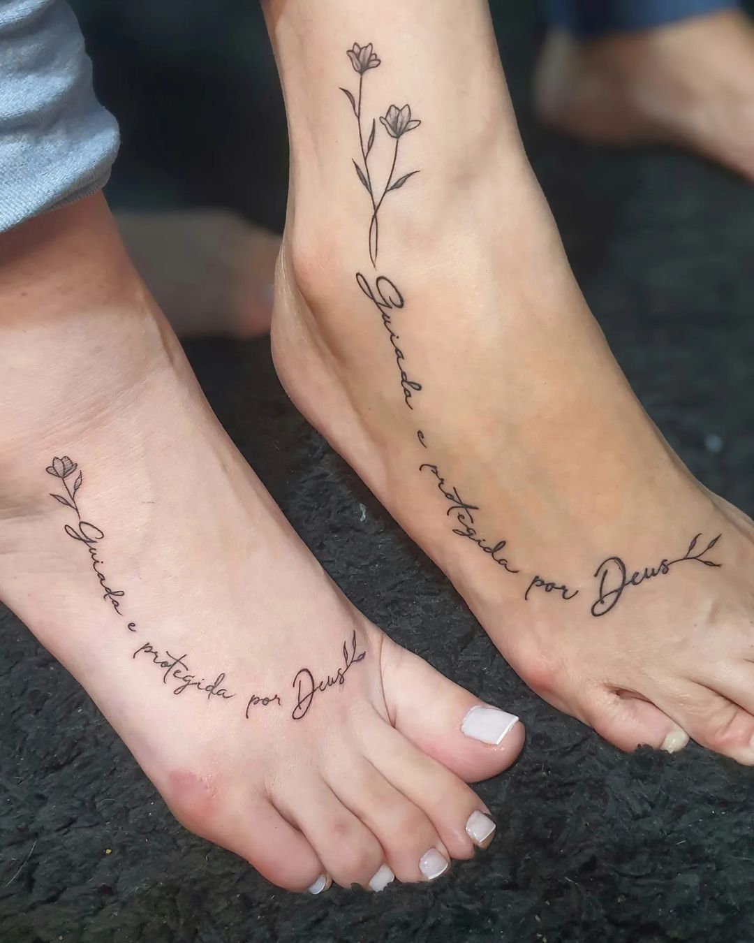 tatuagem delicada no pé vs tornozelo qual escolher