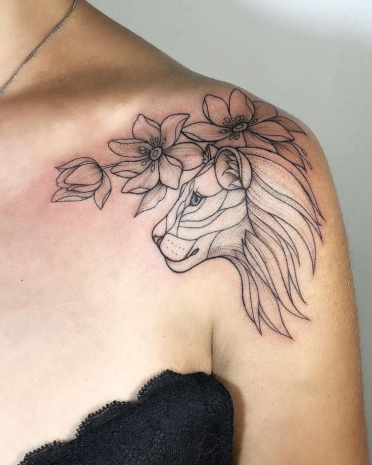 Tatuagem de Flor no Ombro: Guia Completo de Estilos e Significados