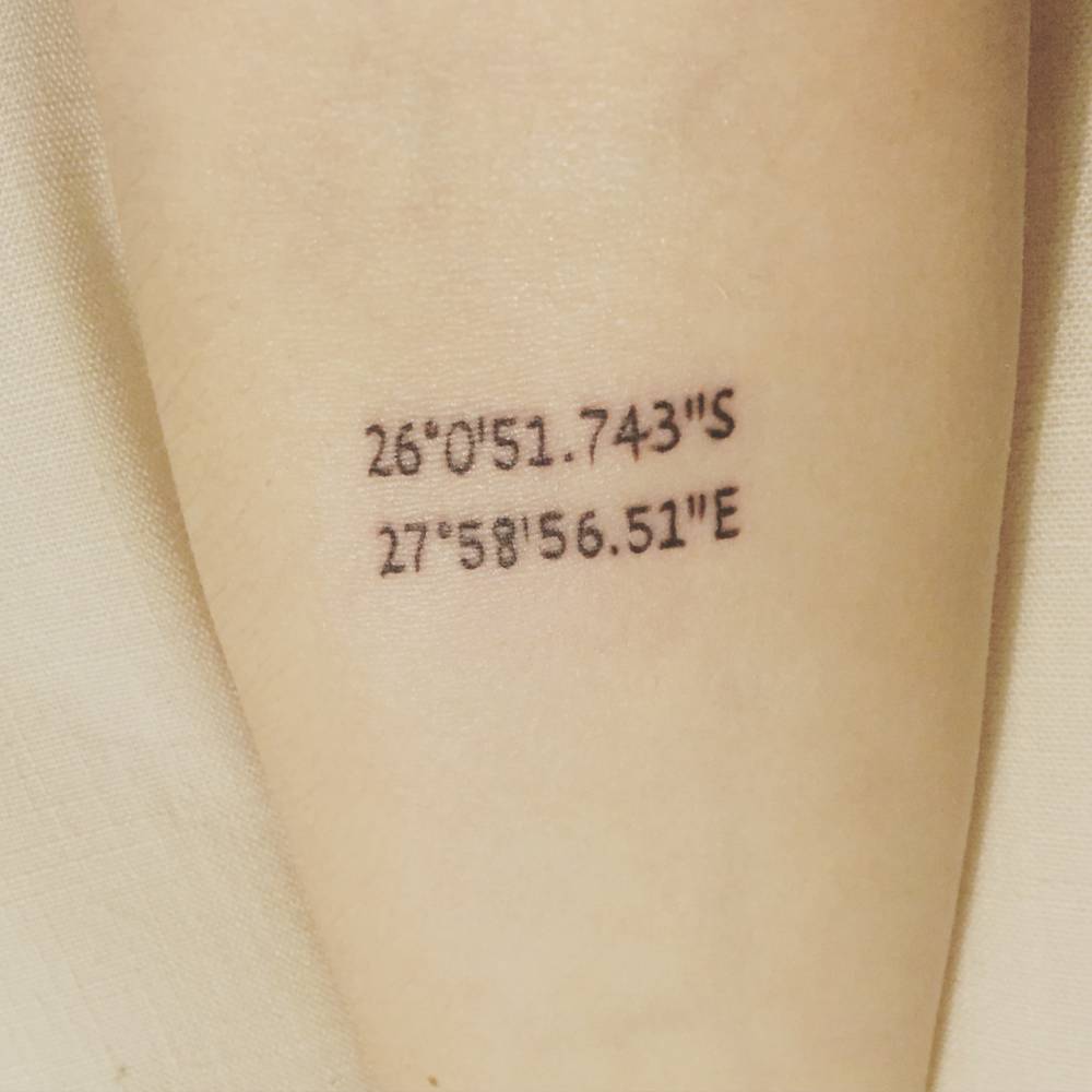 5 ideias de títulos para posts satélites:
1. Tatuagens Simbólicas para Honrar a Memória de uma Filha
2. Retratos Realistas: Capturando a Essência da Sua Filha na Pele
3. Frases Emocionantes para Tatuagens em Memória de Filha
4. Ideias Criativas de Tatuagens Minimalistas em Homenagem à Filha
5. A Importância da Escrita Autógrafa em Tatuagens de Memória