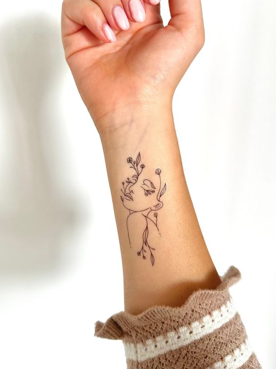 tatuagem de bússola liberdade