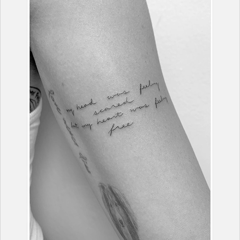 tatuagem de bússola liberdade