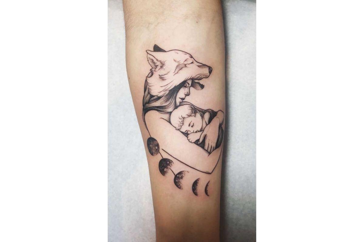 tatuagem leoa e leão mãe e filho