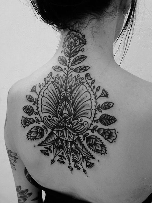 melhores ideias tatuagem costas feminina