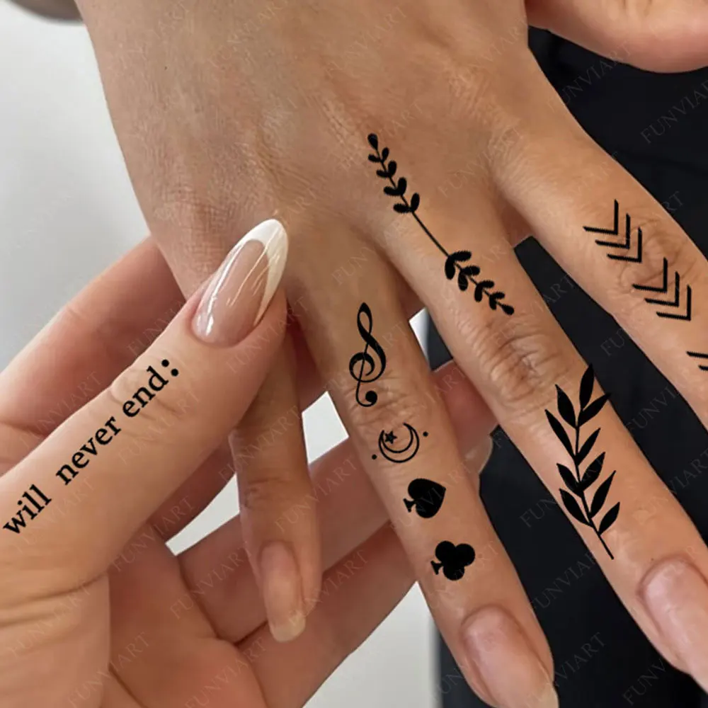 tatuagem fineline vs micro realismo na mão