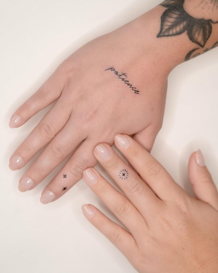 tatuagem fineline vs micro realismo na mão